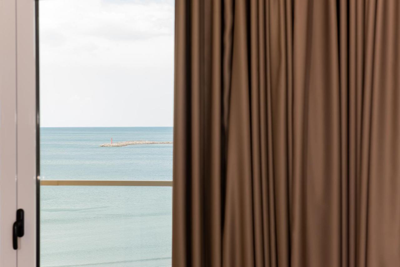 Deluxe & Executive Spa By Rafaelo Shëngjin Esterno foto